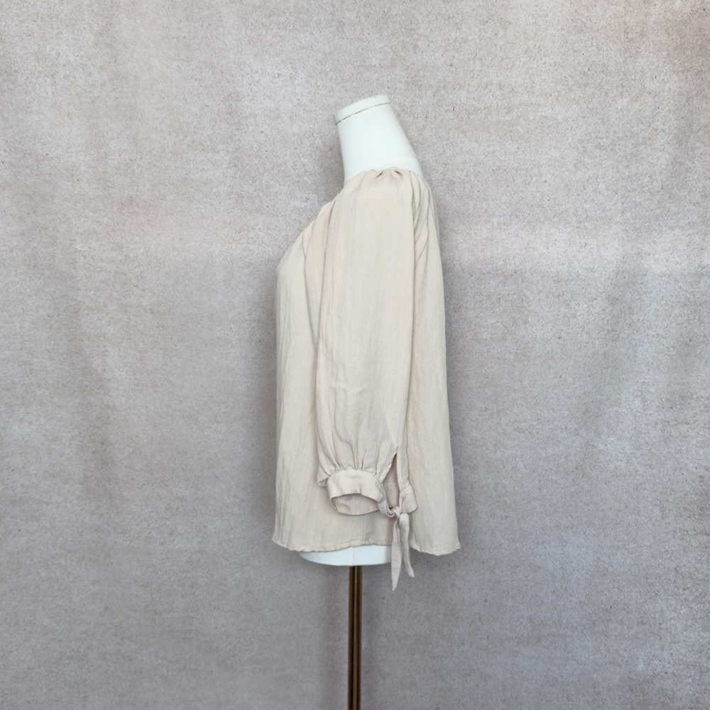 Hayden Feminine & Elevated Top Billowy Sleeves Gathered Shoulders & Tie Cuffs - Picture 4 of 7